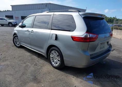 2016 Toyota Sienna Xle 8 Passenger z USA, uszkodzony, nr VIN 5TDYK3DC6GS725712